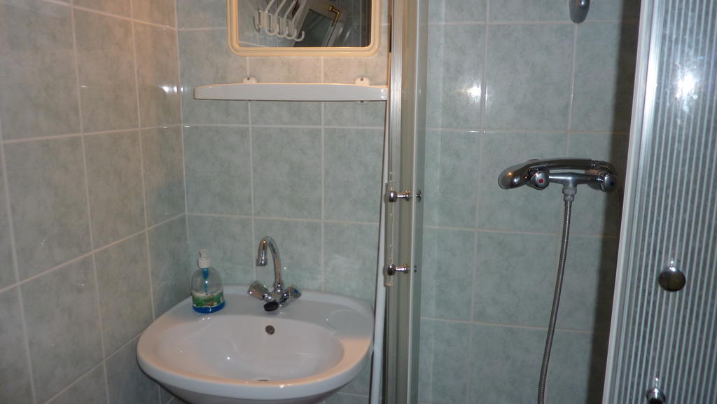 バラトンフレドBridgehausアパートメント 部屋 写真